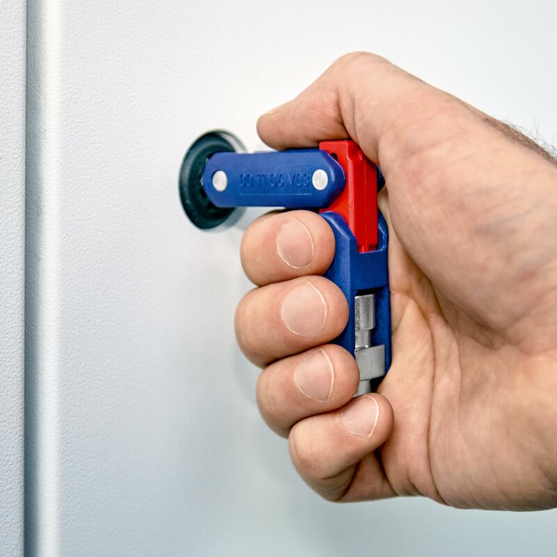 Knipex - Universal control cabinet key - 00 11 06 V03 - DoubleJoint - 62 mm - 03041203