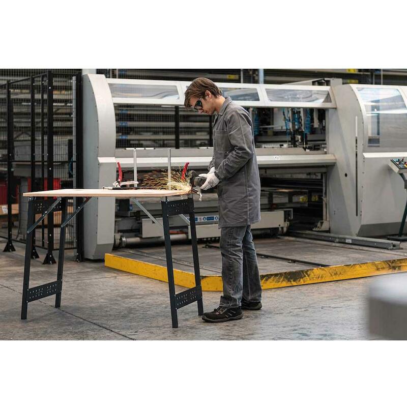TAFEL                       F22WWTABLE00039   FAMI