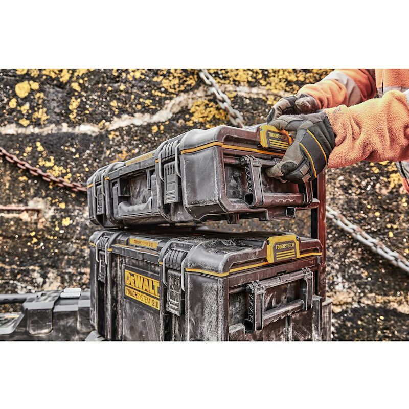 Dewalt - Tool case - ToughSystem 2.0 - DS166 - DWST83293-1 - 22 l - 555 x 375 x 180 mm - 03061149