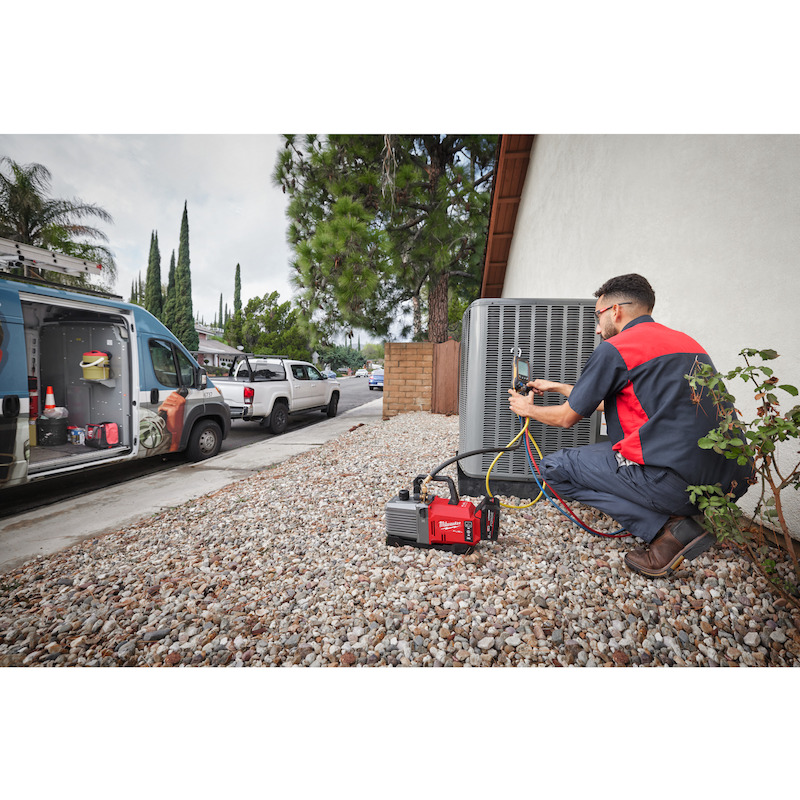 POMPE À VIDE ACCU 18V/8AH   M18 FVP5-801 MILWAUKEE