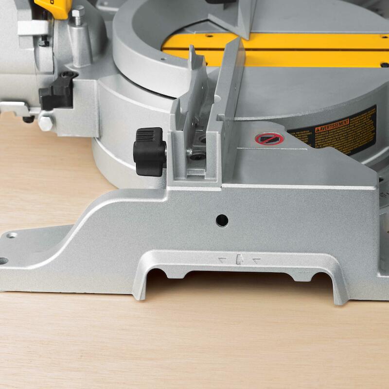 AFKORTZAAG 1675W/305MM      DWS780          DEWALT