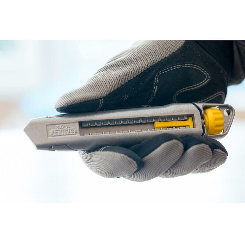 CUTTER INTERLOCK 18MM       0-10-018 165MM STANLEY