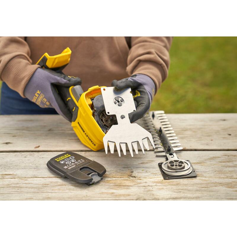 ACCU-GRASSCHAAR 18V/BODY    STCSS20B       STANLEY