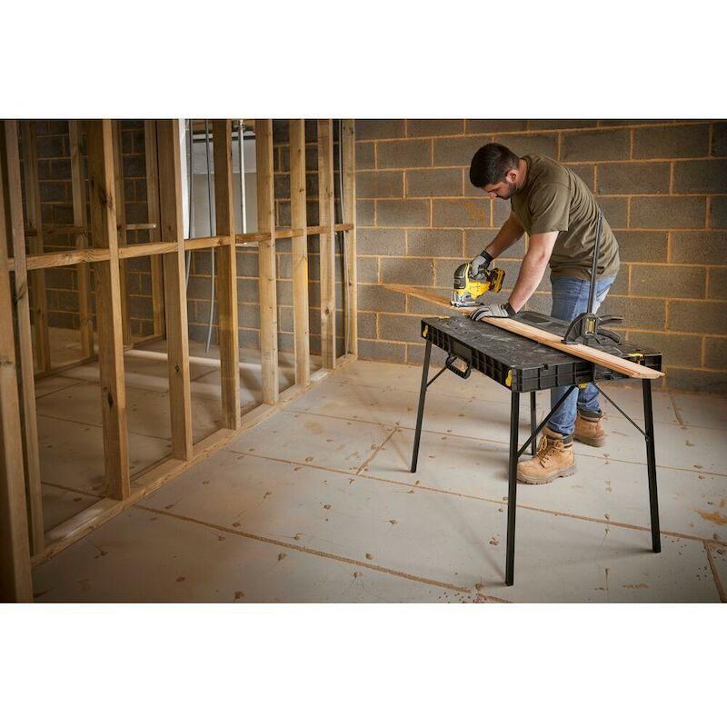 WERKTAFEL VOUWBAAR ESSENT.  STST83492-1    STANLEY