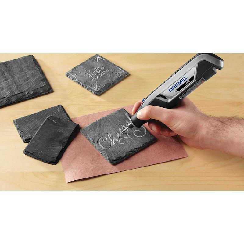 OUTIL MULTI-USA.4,8V/2AH    7760JA + 15 ACC.DREMEL