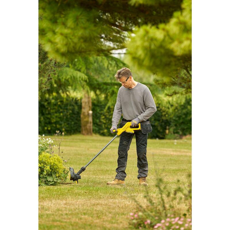 ACCUGRASTRIMMER 18V/2AH     SFMCST925M1    STANLEY