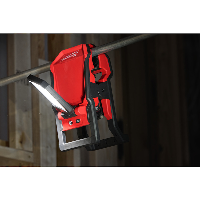 LAMPE CHANTIER 18V/BODY     M18 PAL2-0   MILWAUKEE