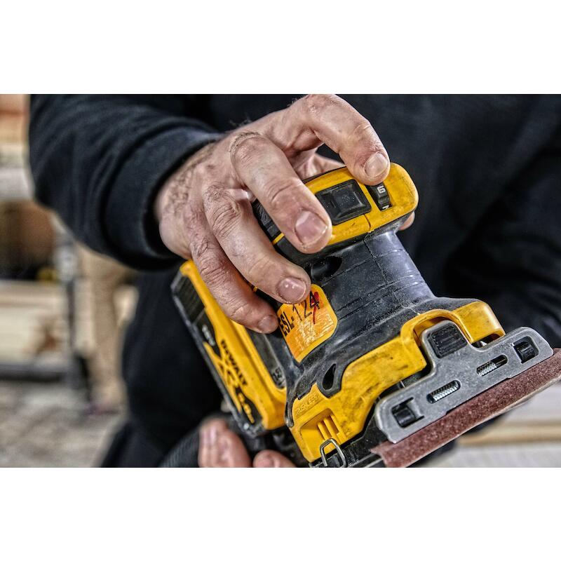 ACCUVLAKSCHUURMACH.18V/BODY DCW200NT (TSTAK)DEWALT