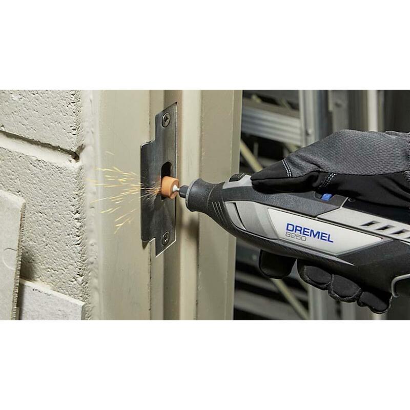 OUTIL MULTI-USAGE 12V/2AH   8250-5 + 5ACC.  DREMEL