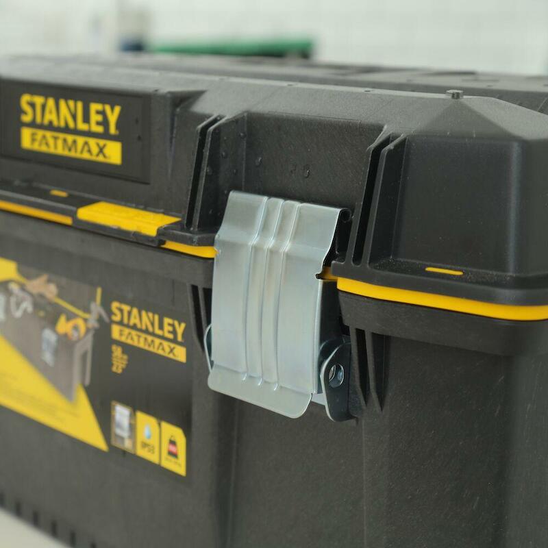 BOITE À OUTILS HEAVY DUTY   1-94-749  23"  STANLEY