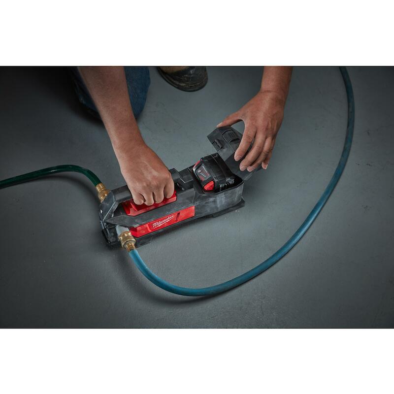 POMPE À EAU ACCU 18V/BODY   M18 BTP-0    MILWAUKEE