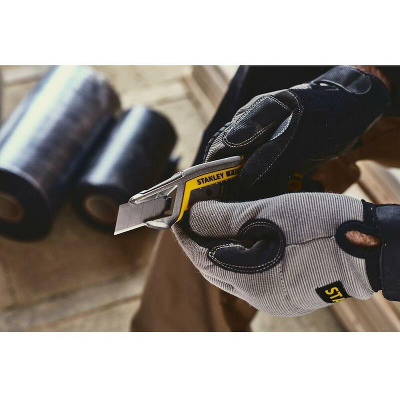 CUTTER FATMAX 18MM          FMHT10594-0    STANLEY