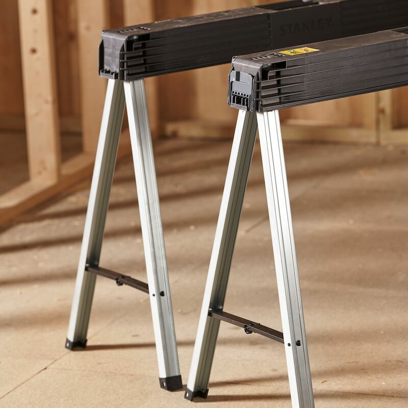 TRÉTEAU PLIABLE 340KG       1-97-475 (2PC) STANLEY