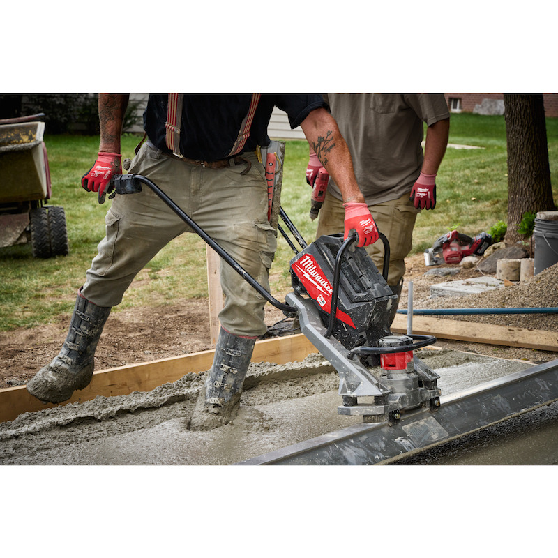 REGLE VIBR.BETON  72V/2X3AH MXF PSC-302  MILWAUKEE