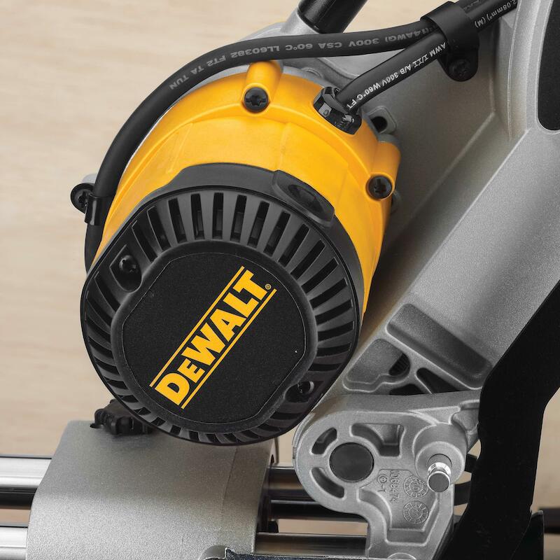 AFKORTZAAG 1675W/305MM      DWS780          DEWALT