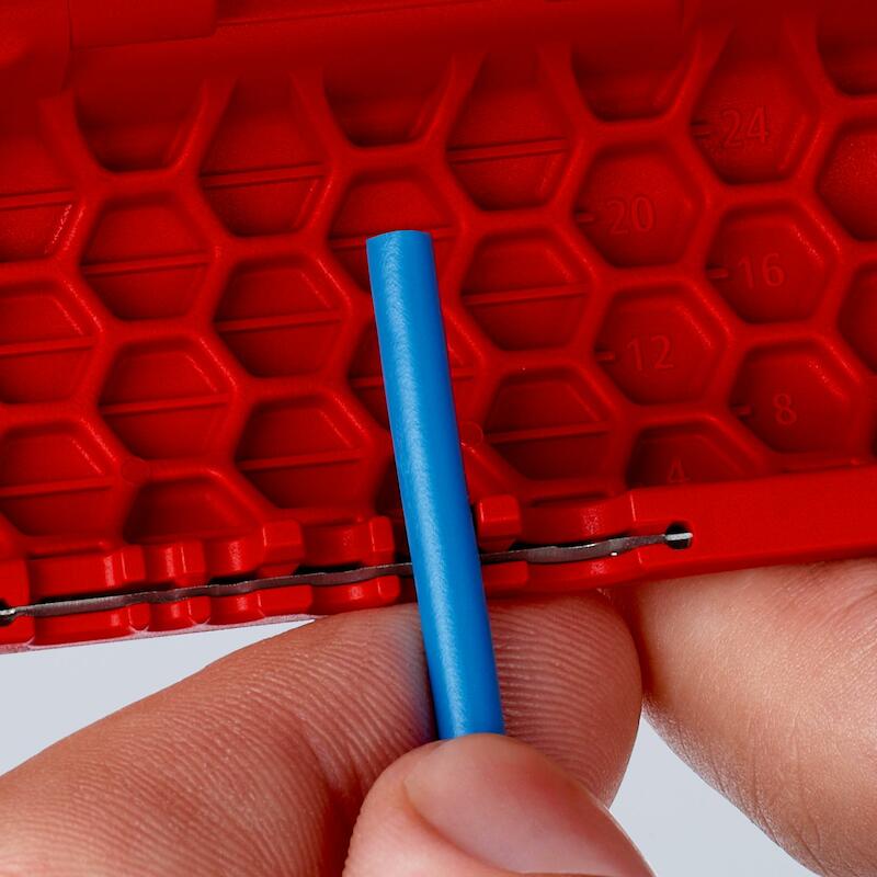 BUIZENSNIJDER TWISTCUT      90 22 02 SB     KNIPEX