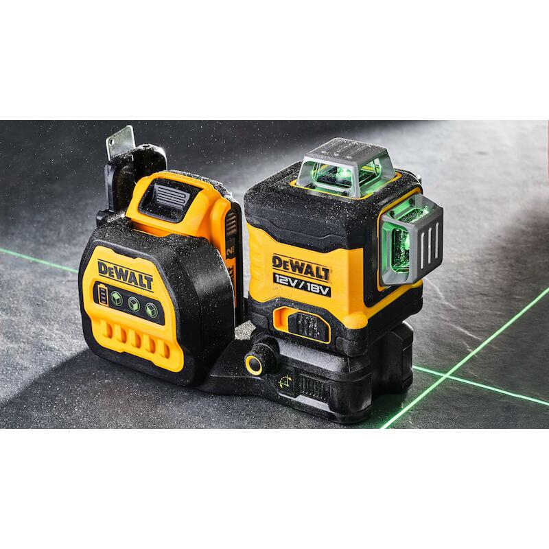 MULTILIJNLASER 12-18V/2AH   DCE089D1G18     DEWALT