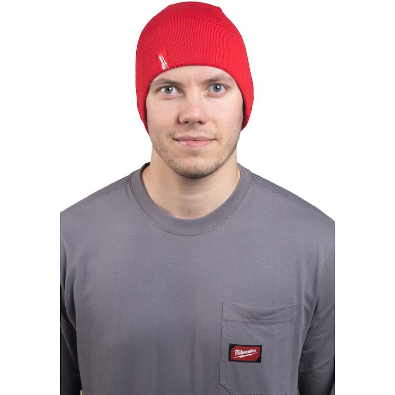 BONNET BEANIE ROUGE         BNIRD        MILWAUKEE