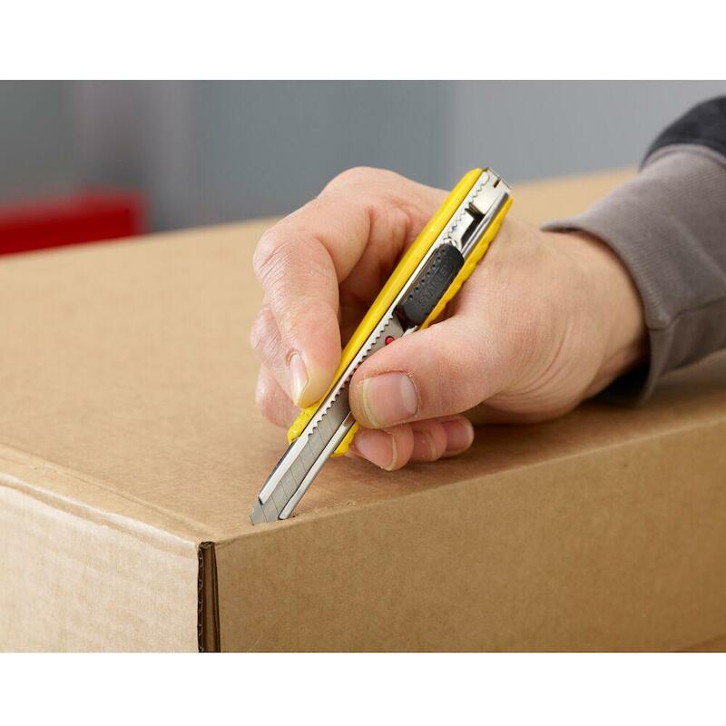 CUTTER     FATMAX 9MM       0-10-411       STANLEY
