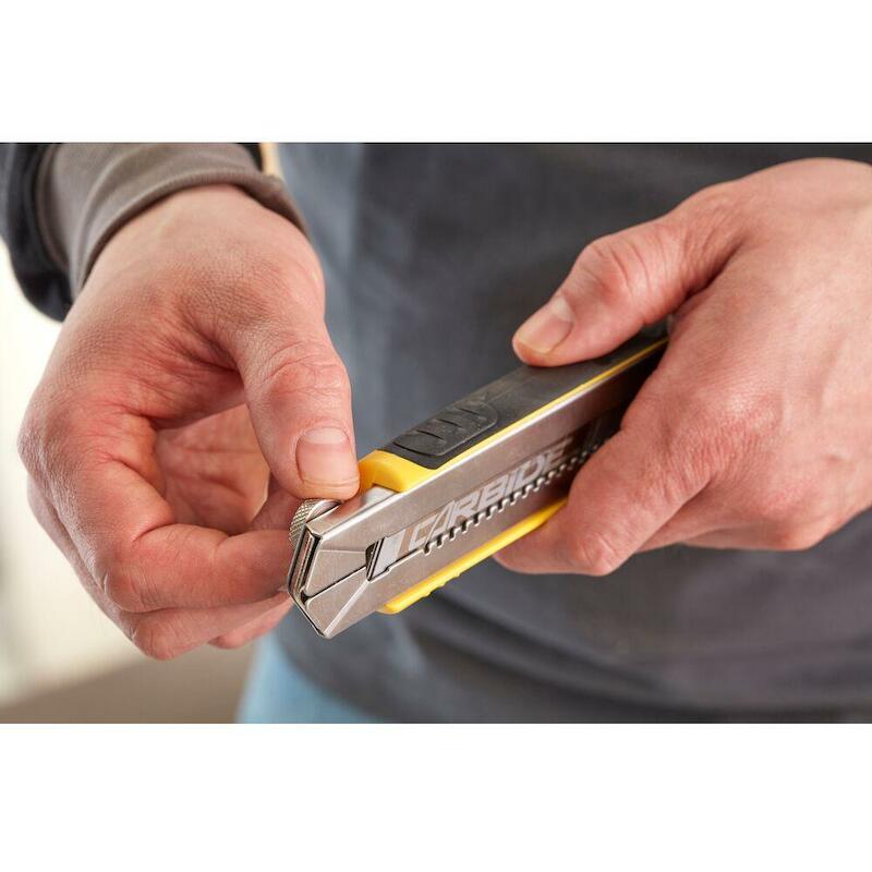CUTTER FATMAX     18MM      0-10-481 180MM STANLEY