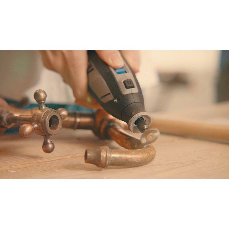 MULTITOOL                   8240 - 3/45     DREMEL