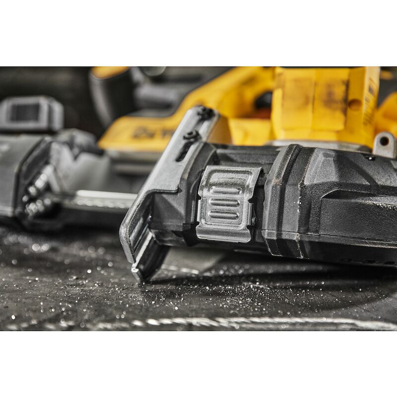 ACCU-LINTZAAG 18V/BODY      DCS378N         DEWALT
