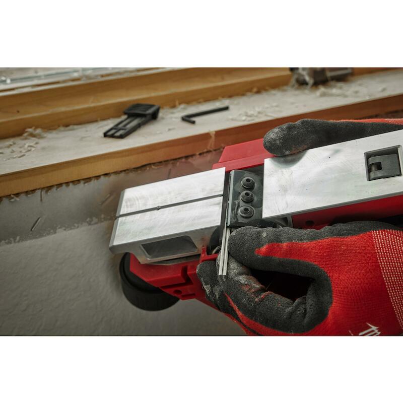ACCUSCHAAF 12V/BODY         M12 BLP-0X   MILWAUKEE