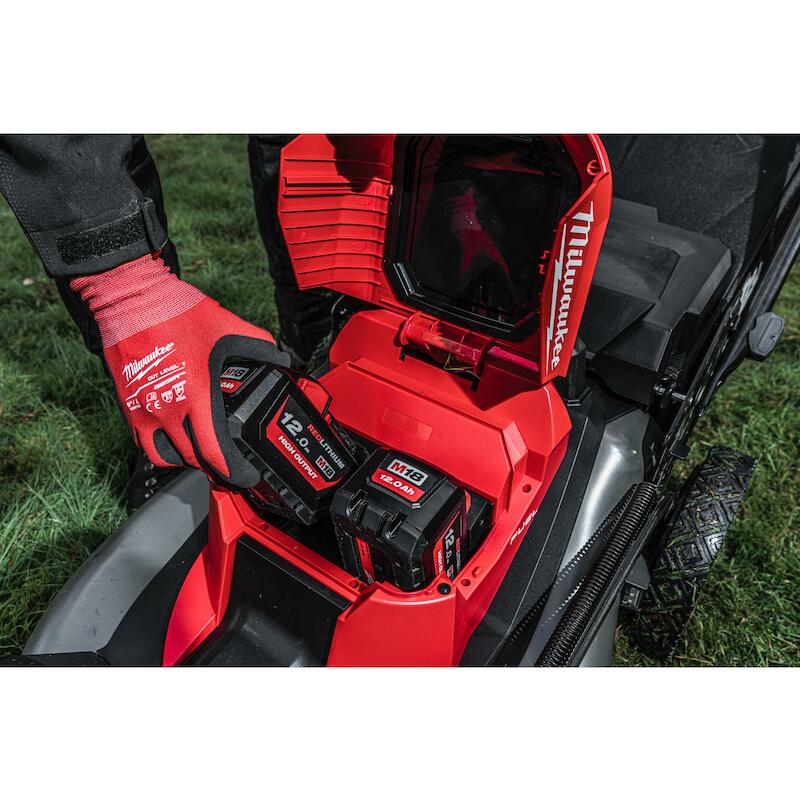 ACCUGRASMAAIER 36V/BODY     M18 F2LM53-0 MILWAUKEE