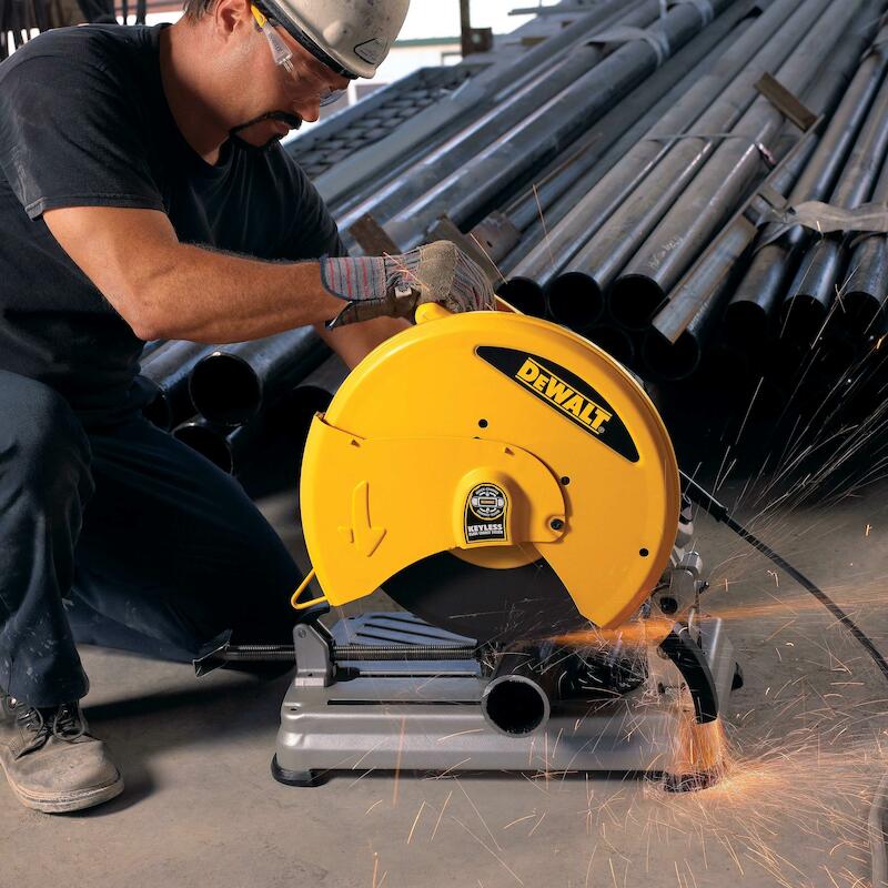 METAALZAAG 2200W/355MM      D28715          DEWALT