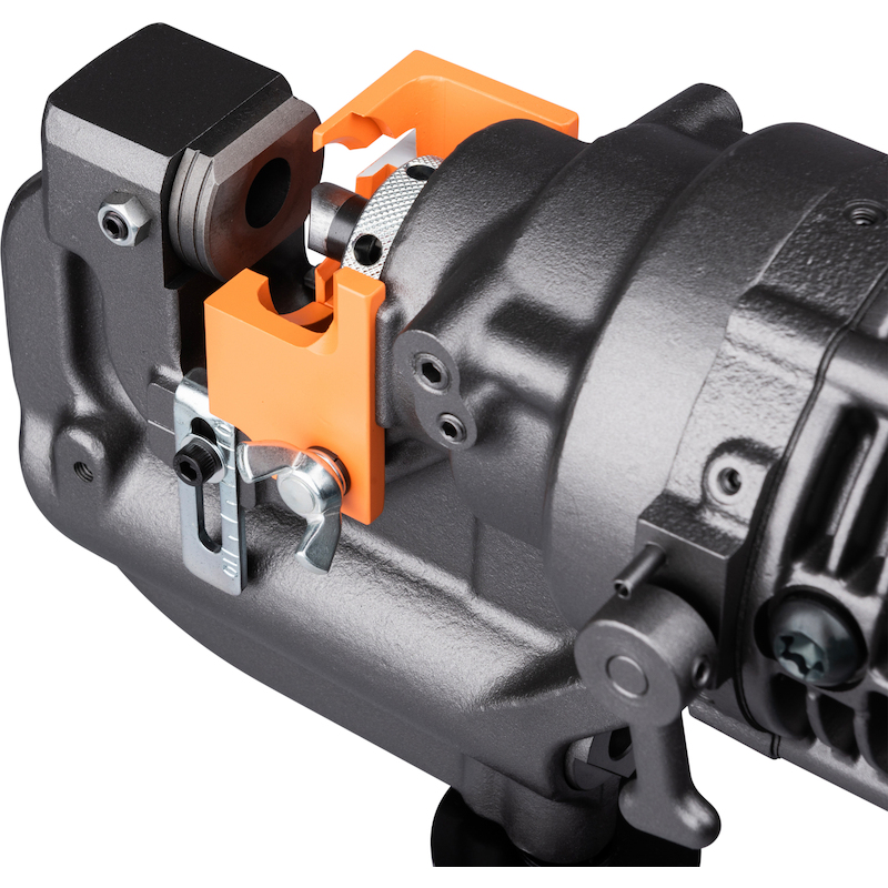 POINÇONNEUSE 40V/BODY       PP001G          MAKITA