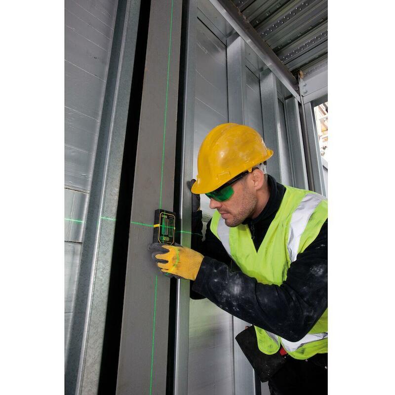 LIJNDETECTOR GROEN FCL-G    FMHT1-74267    STANLEY