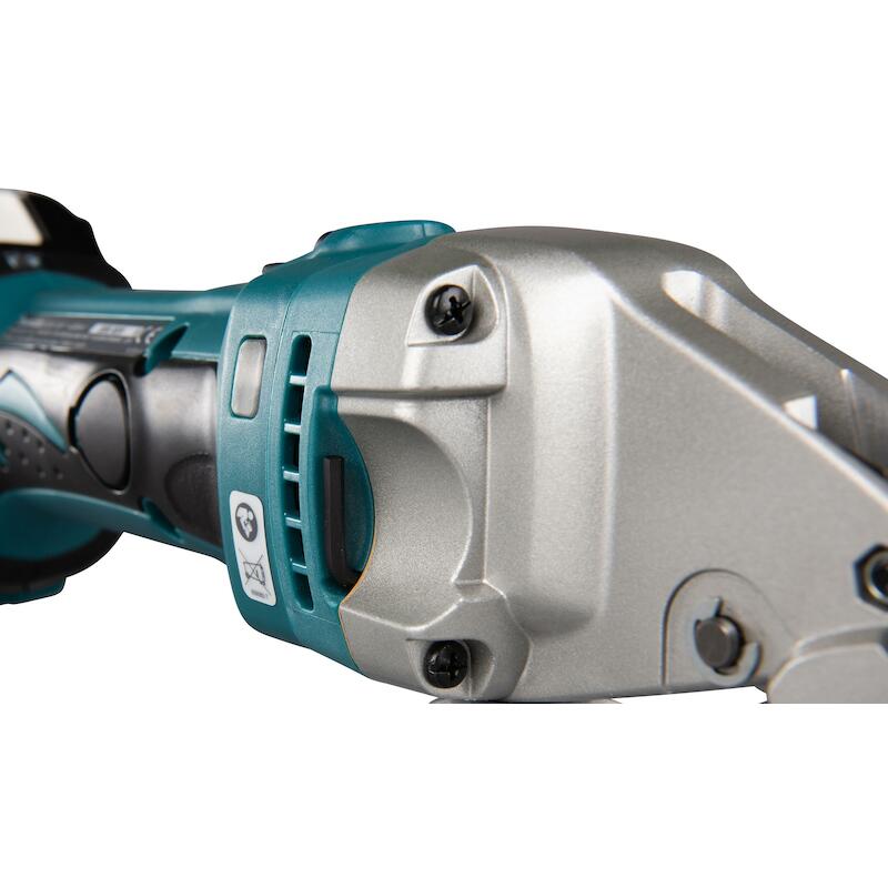 ACCUPLAATSCHAAR 18V/BODY    DJS161          MAKITA