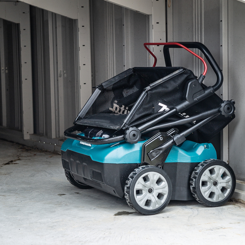 ACCUVERTICUTEERDER 36V/BODY UV001GZ         MAKITA