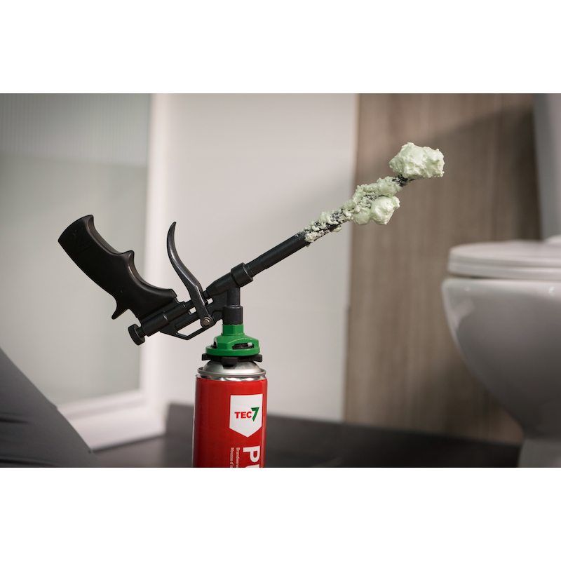 PISTOLET MOUSSE-PU VIS      670901000        TEC 7