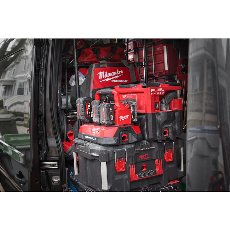 CHARGEUR POUR 6 ACCU        M18 PC6 EU PACKOUT MIL