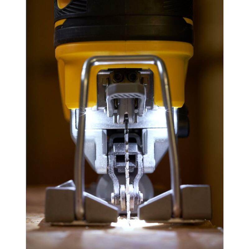 ACCUDECOUPEERZAAG 18V/BODY  SFMCS650B      STANLEY