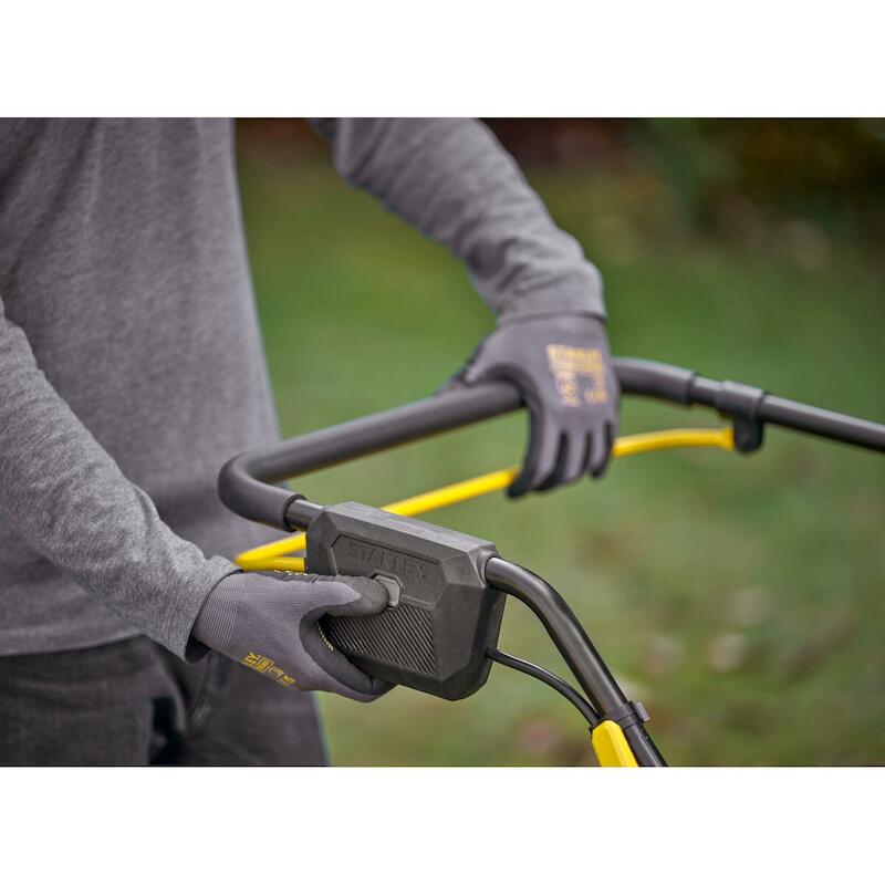 ACCUVERTICUTEERDER 18V/BODY SCOEP3801N     STANLEY