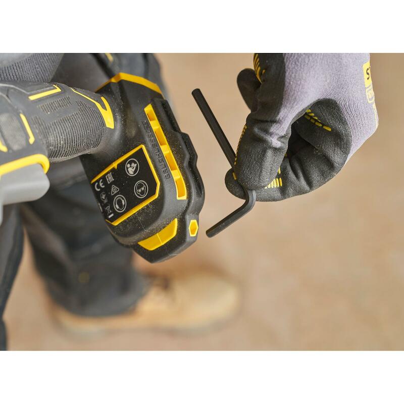 ACCUCIRKELZAAG 18V/BODY     SFMCS515B      STANLEY
