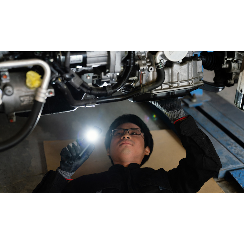 Ledlenser - Lampe de travail led rechargeable - W5R Work - 600 lm - IP54 - Avec aimant - 03295107