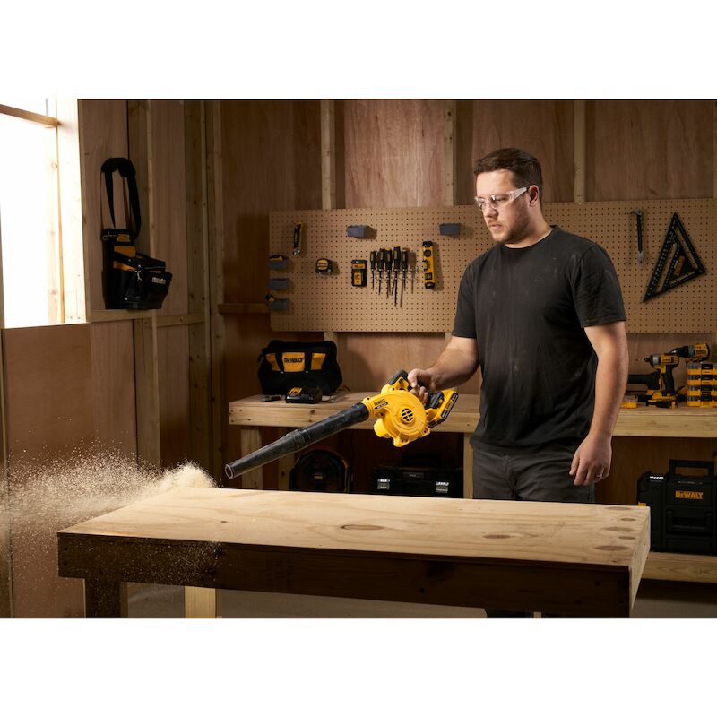 SOUFFLEUR/ACCU 18V/BODY     DCV100          DEWALT