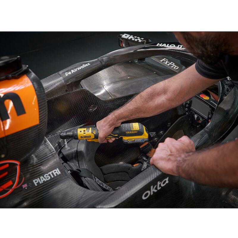 H.ACCURATELSLEUTEL 18V/BODY DCF514N         DEWALT