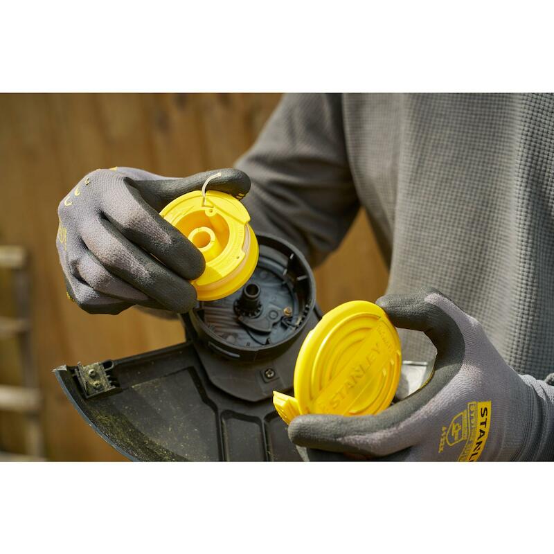 ACCUGRASTRIMMER 18V/2AH     SFMCST925M1    STANLEY