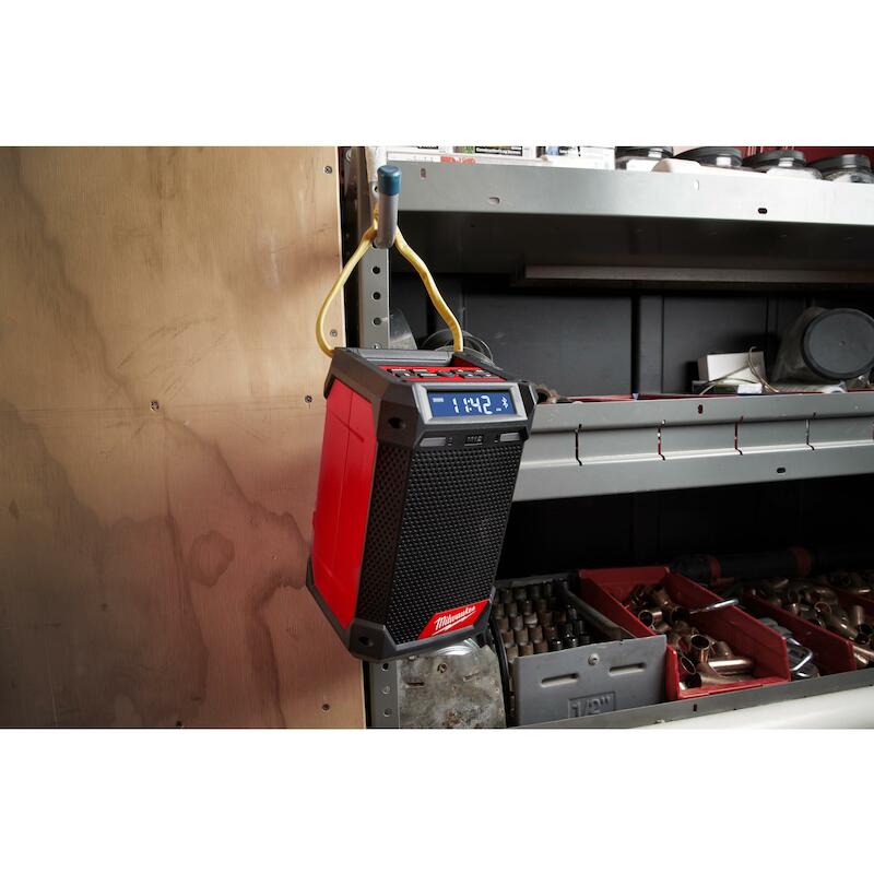 RADIO/CHARGEUR DAB+         M12 RCDAB+-0 MILWAUKEE