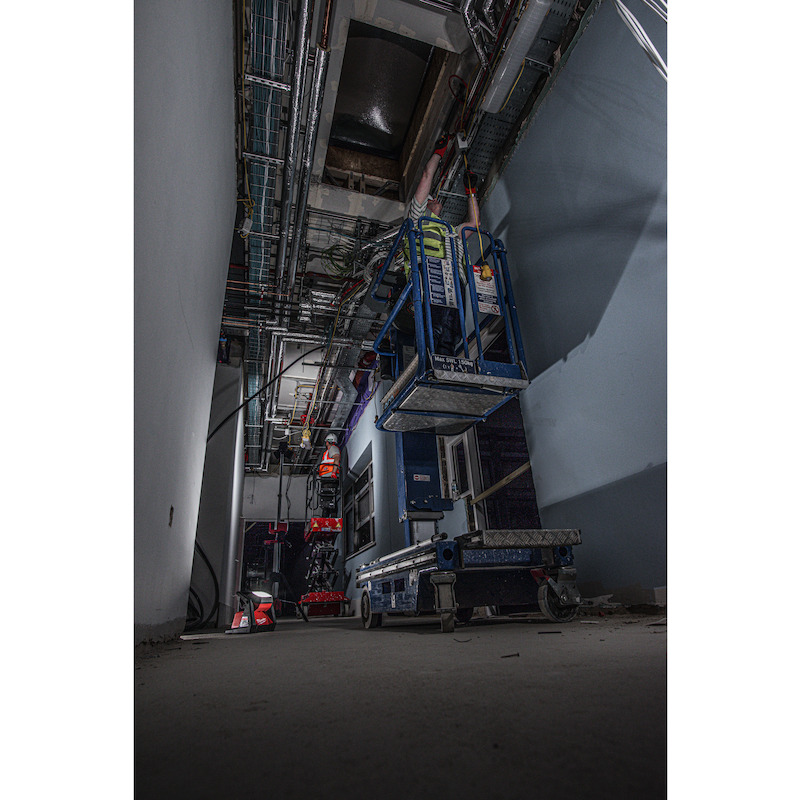ACCUWERFLAMP 18V/BODY       M18 HOAL     MILWAUKEE