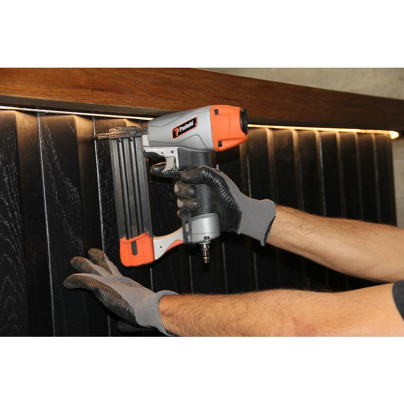 Paslode - Pneumatic finish nailer with compressor - FN1850.2 - ProLine 160 - ø 1.2 mm - 16–50 mm - 02827333