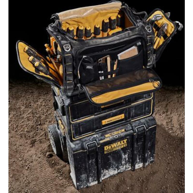 GRAND SAC À OUTILS TOUGHS.  DWST83522-1 22" DEWALT