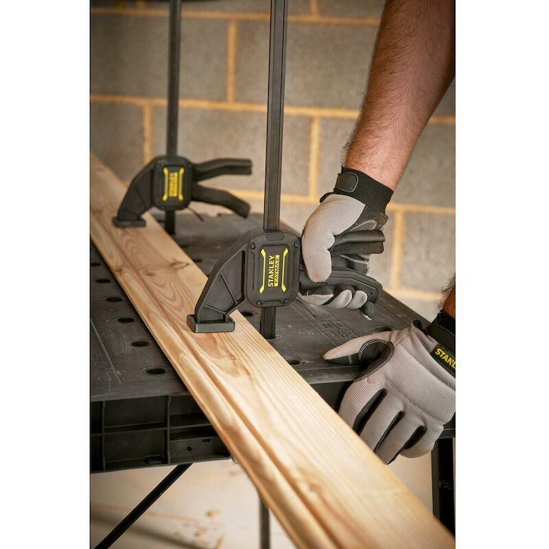 WERKTAFEL VOUWBAAR ESSENT.  STST83492-1    STANLEY