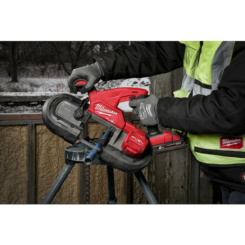 ACCU-LINTZAAG 18V/2X2AH     M18FBS85-202C MILWAUKE