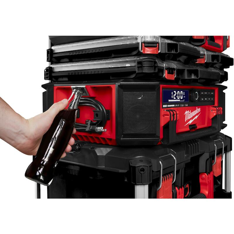 RADIO/CHARGEUR DAB+         M18 PRCDAB+  MILWAUKEE