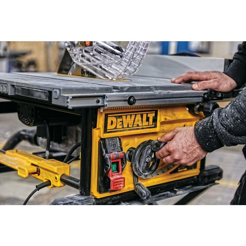 TAFELZAAG 2000W/250MM       DWE7492         DEWALT